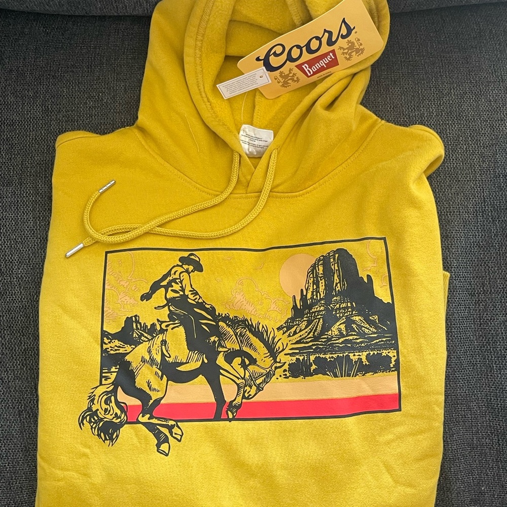 Coors Banquet sweatshirt hoodie size men’s Large. New with tags!